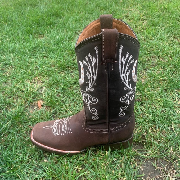 WOMEN'S WESTERN RODEO COWGIRL BOOTS GENUINE LEATHER HORSE SHOE BOTA DAMA 388 - Picture 5 of 11